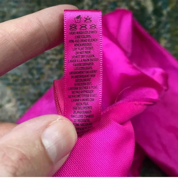 SKIMS Disco long sleeve front zip contour thong bodysuit, size large - Picture 10 of 16